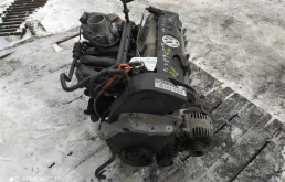 Двигатель без навесного для Skoda Roomster на фотографиях