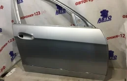 Дверь передняя правая для Mercedes-Benz E class 2015 года на фотографиях