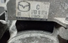 АКПП для Mazda Premacy 2003 года на фотографиях