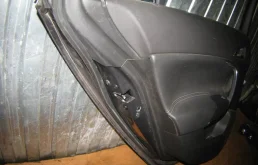 Двери для Opel Insignia на фотографиях