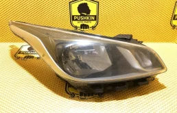 Фара передняя правая 92102H0000 для Kia Rio X line 2017+