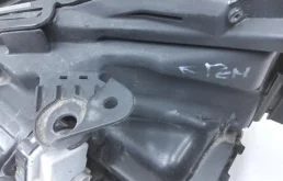 Фара правая для Toyota Highlander 2025 года на фотографиях