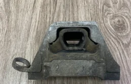 Подушка двигателя для Opel Insignia на фотографиях