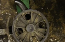 Насос вариатора для Volvo XC90 2003 года на фотографиях