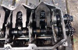 ГБЦ для Nissan Navara 2005 года на фотографиях