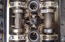 Двигатель для Toyota Alphard 2012 года на фотографиях