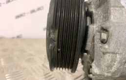 Компрессор кондиционера для Volkswagen Passat 2010 года на фотографиях