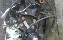 Суппорт задний левый для Mazda CX 5 на фотографиях