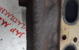 Выпускной коллектор для Volvo XC90 2006 года на фотографиях