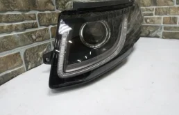 Фары для Land Rover Range Rover Evoque 2014 года на фотографиях