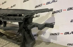 Панель радиатора (телевизор) для Volkswagen Passat на фотографиях