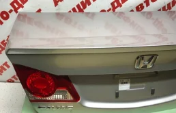 Крышка багажника для Honda Civic 2008 года на фотографиях