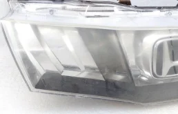 Фара ксенон левая для Honda Civic 2006 года на фотографиях