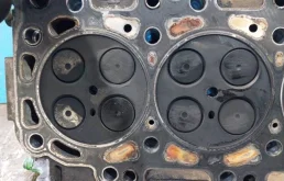 ГБЦ для Nissan Navara 2005 года на фотографиях