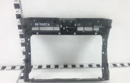 Панель радиатора (телевизор) для Skoda Karoq NU7 2017+