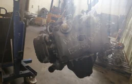 Двигатель без навесного для Subaru Legacy B4 2000 года на фотографиях