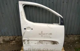 Двери для Citroen Berlingo 2021 года на фотографиях