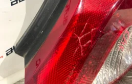 Фонарь правый для Volvo C30 на фотографиях