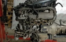 Двигатель без навесного для Lexus ES 2014 года на фотографиях