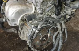 Двигатель без навесного для Lexus ES 2014 года на фотографиях