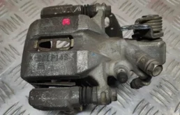 Суппорт задний правый для Honda Civic 2006 года на фотографиях