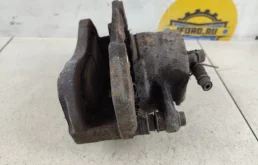 Суппорт передний левый для Suzuki Grand Vitara на фотографиях