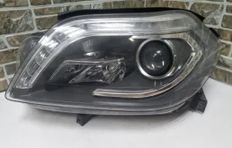 Фара правая для Mercedes-Benz GL class на фотографиях