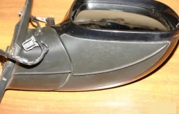 Зеркало боковое правое для Audi Q7 2008 года на фотографиях