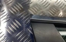 Двери для Mazda CX 7 на фотографиях