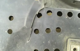 Защита картера двигателя для Suzuki Grand Vitara 2007 года на фотографиях