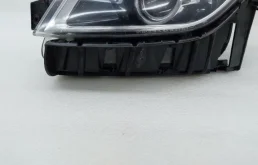 Фара левая для Ford Explorer 2013 года на фотографиях