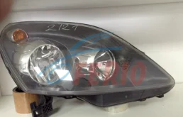 Фары для Opel Zafira 2005 года на фотографиях