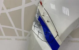 Крыло правое для BMW 7er 2012 года на фотографиях