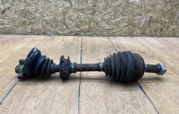 Привод передний правый для Honda Accord 2005 года на фотографиях