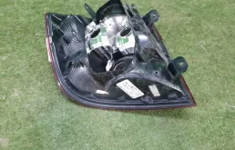 Фонарь правый для Skoda Rapid 2019 года на фотографиях