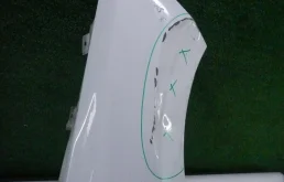 Крыло правое для Skoda Rapid 2018 года на фотографиях