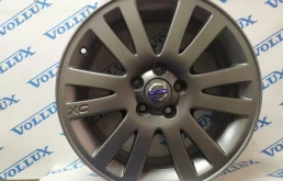 Диск колесный литой для Volvo XC90 2006 года на фотографиях