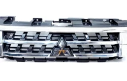 Решетка радиатора для Mitsubishi Pajero V90 5dr rest II 2014-2020