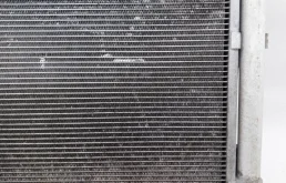 Кассета радиаторов для Hyundai Solaris 2013 года на фотографиях