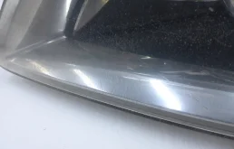 Фара ксенон левая для Audi Q7 2011 года на фотографиях