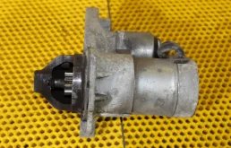 Стартер для Nissan Tiida на фотографиях