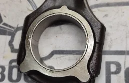 Шатун для Mercedes-Benz Vito 2007 года на фотографиях