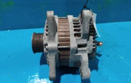 Генератор для Nissan Tiida на фотографиях