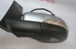 Стекла и зеркала для Volkswagen Touran 2008 года на фотографиях