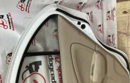 Дверь задняя правая для Nissan Almera 2004 года на фотографиях