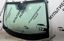 Лобовое (ветровое) стекло для Toyota RAV4 на фотографиях