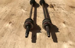 Привод задний левый для Subaru Legacy 2005 года на фотографиях