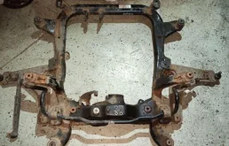 Подрамник двигателя для Opel Astra H Хэтчбек 2004-2014