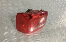 Фонарь внутренний левый для Volkswagen Touran 2015 года на фотографиях