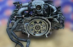 Двигатель без навесного для Subaru Legacy B4 2000 года на фотографиях